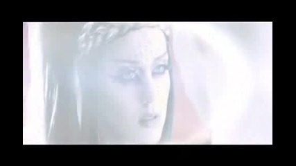 Katy Perry - E.t. ft. Kanye West