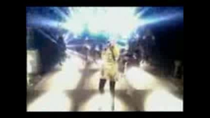 Gwen Stefani Ft. Pharrell - Yummy Vs. Wind