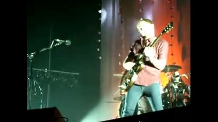Kings of Leon - Use Somebody Live 