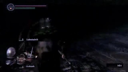 Gamescom 2011: Dark Souls - Undead Courtyards Gameplay