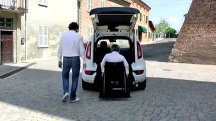 В помощ на хората в инвалидни колички