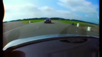 Audi R8 vs Porsche 911 C4s