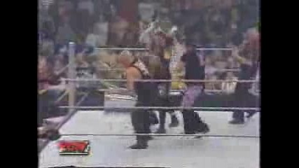 Extreme Rules - Bobby Lashley vs Dreamer,  Sandman & Mahoney