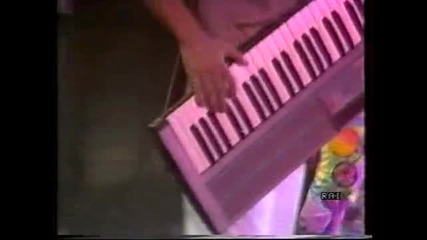 B.t.b. - Take a chance with me (1986)