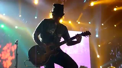 Guns N' Roses - Paradise City - Allstate Arena 15,2011 Live Chicago
