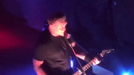 Metallica - Enter Sandman - Live At The Apollo Theater 2013