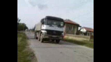 minni man i mercedes
