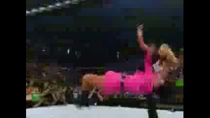 Trish Stratus