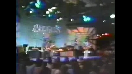 Bee Gees - Edge Of The Universe