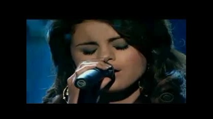 Peoples Choice Awards 2011 Selena Gomez and The Scene. 