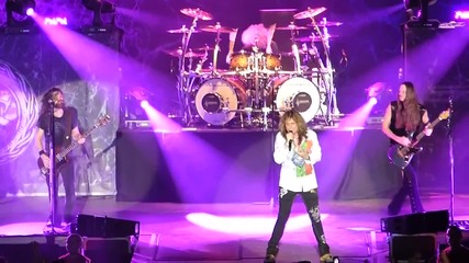 Whitesnake - You Keep On Moving - Live 24.11.2015, Sofia