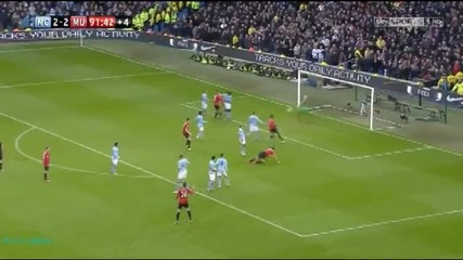 Manchester City vs Manchester United 2-3 / Robin van Persie 90+2'