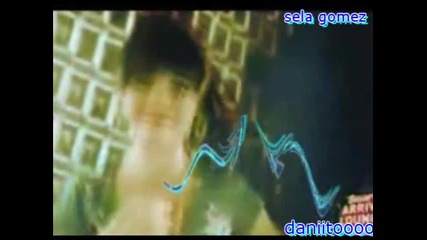 sela down down :* 