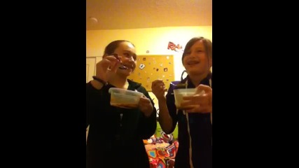 Cinnamon challenge two stupid girls