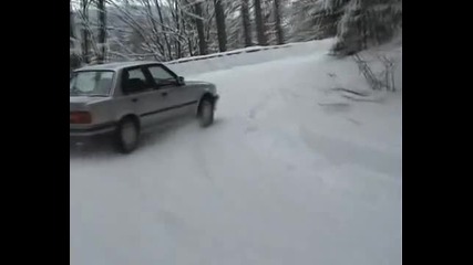 Bmw e30 325ix in Action 