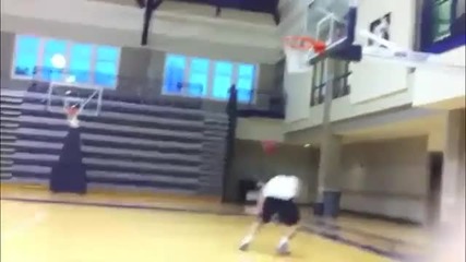 Jacob Tucker 2011 Dunk Video