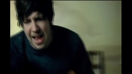 Simple Plan - Your Love Is A Lie