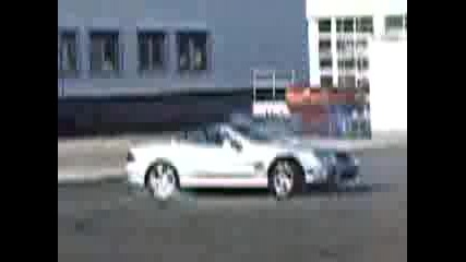 Mercedes Sl55 Amg Drifting
