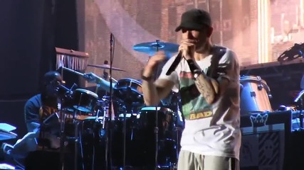 Eminem - Not Afraid [live at Lollapalooza 2014]