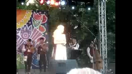 Десислава - Ради на Мама Думаше