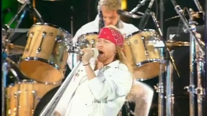 Queen with Axl Rose - We Will Rock You