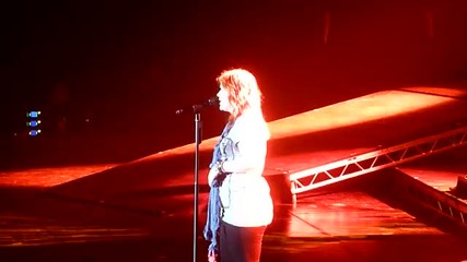 Kelly Clarkson Save You Live Wembley February 2010 