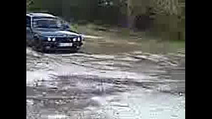 Коцето от Асеновград - E30 325i 171hp automatic