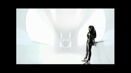 lil mama feat. Chris brown and T.pain Shawty Get Loose
