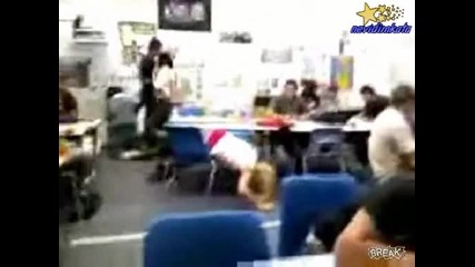 Да Събудим Блондинката!