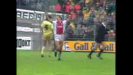 Ajax - Feyenord 8 - 2 Van Basten