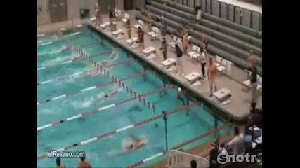 Човек преплува 50 м. без въздух