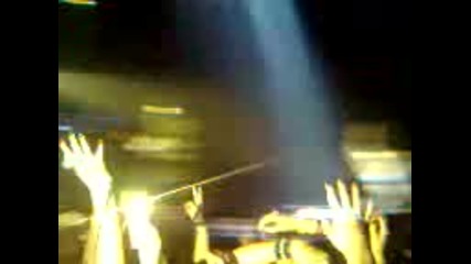 Tokio Hotel 15.3.2010 Praha Tesla Arena.3gp 