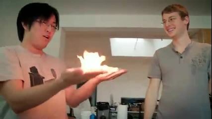 Фокуса с горящите ръце ( Fire Hands)
