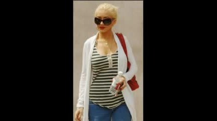 Бременната Christina Aguilera
