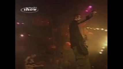 Three Days Grace - Wake Up (live 2004)