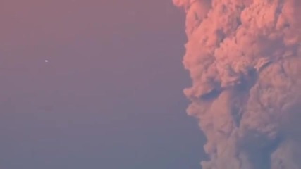 Изригването на вулкана Калбуко извикало извънземните?