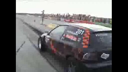 Honda Civic 2.0 Turbo Vs. Honda Civic B16 Drag Race [14 Mile]