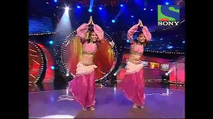 Jimesha and Esha perform a belly dance