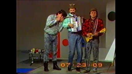 Rokeri s moravu -дългове!
