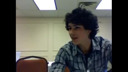 joe & Kevin leave Nick alone to talk - Joe being a mime
