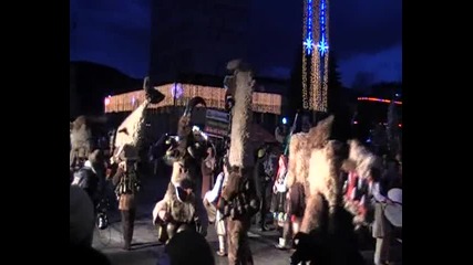 Кукери от с.ярджиловци на Сурва 2010 - 4