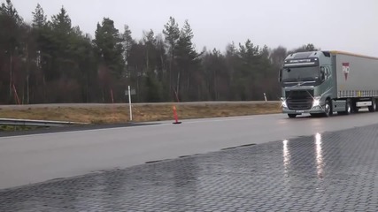 Невероятно аварийно спиране на Volvo Fh !