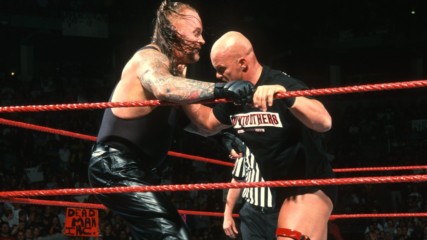 "Stone Cold" Steve Austin vs. The Undertaker - WWE Title Match, April 30, 2001