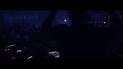 Digital Dog - Firing Line ( H Q ) 