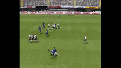 Pro Evolution Soccer 2009 Goal 