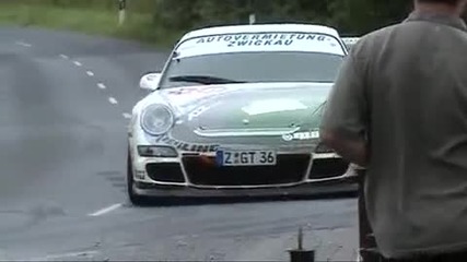 Porsche Gt3 в действие 