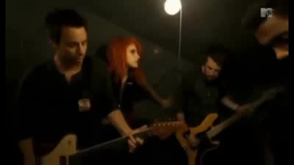 NEW! Paramore - Ignorance (ВИСОКО КАЧЕСТВО)