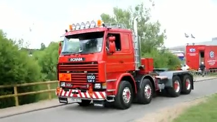 Scania 142 V8