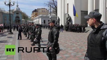 Ukraine: Miners stake out at Verkhovna Rada as protest enters third day