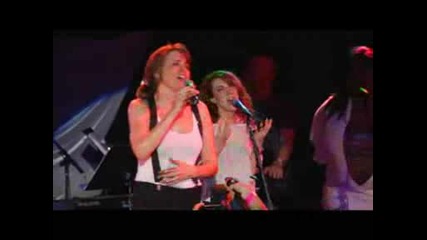 Lucy Lawless - Hallelujah Show